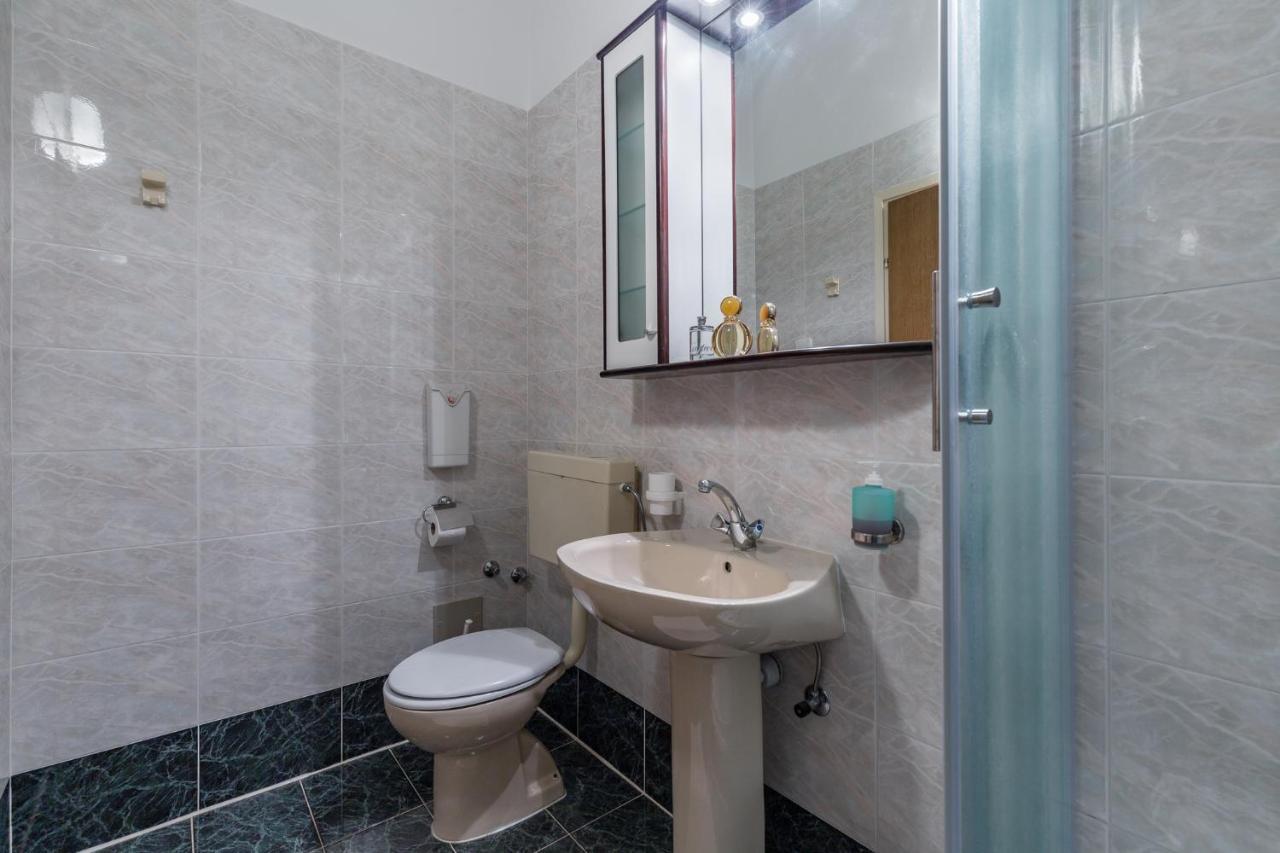 Verde-adults Only By Rent Istria Apartment